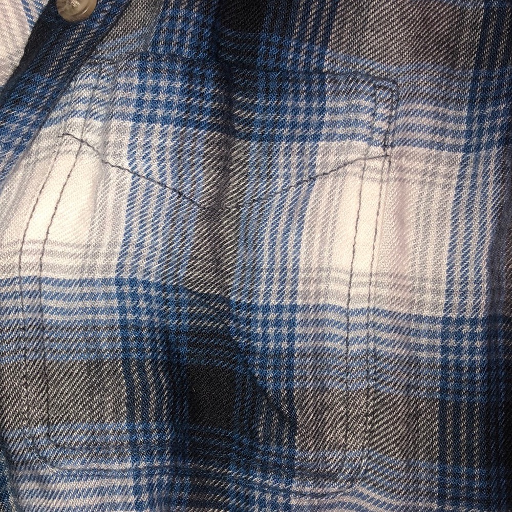 Top - Picture 3 of 4